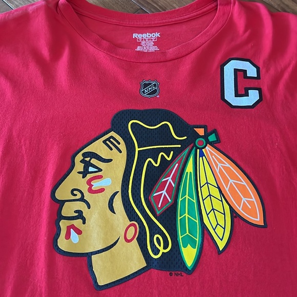 Chicago Blackhawks Hockey TOEWS 19 Tee Shirt - Picture 2 of 7